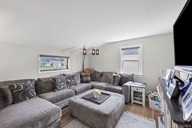 4236 Clarissa Road Bethpage, NY 11714 - Photo 3 of 22