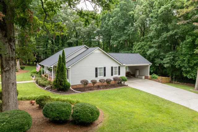 $449,000 | 1505 Misty Valley Drive, Chatsworth, GA 30705