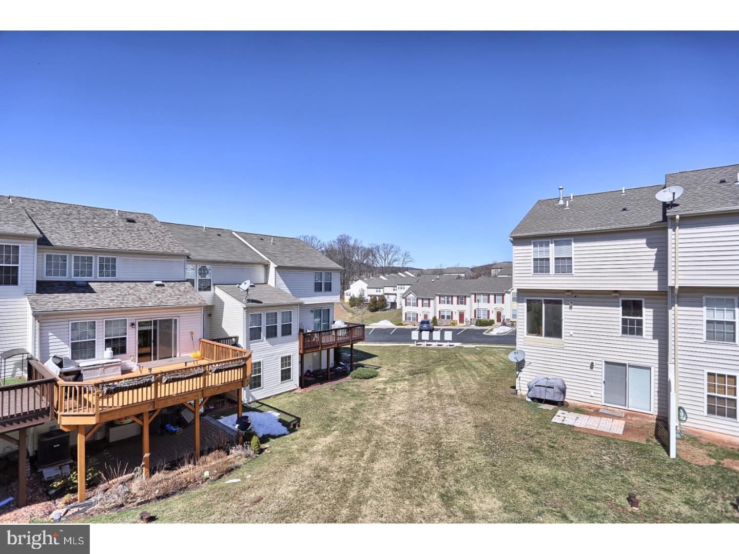 3002 Orchard View Road Reading, PA 19606 - Photo 4 of 25