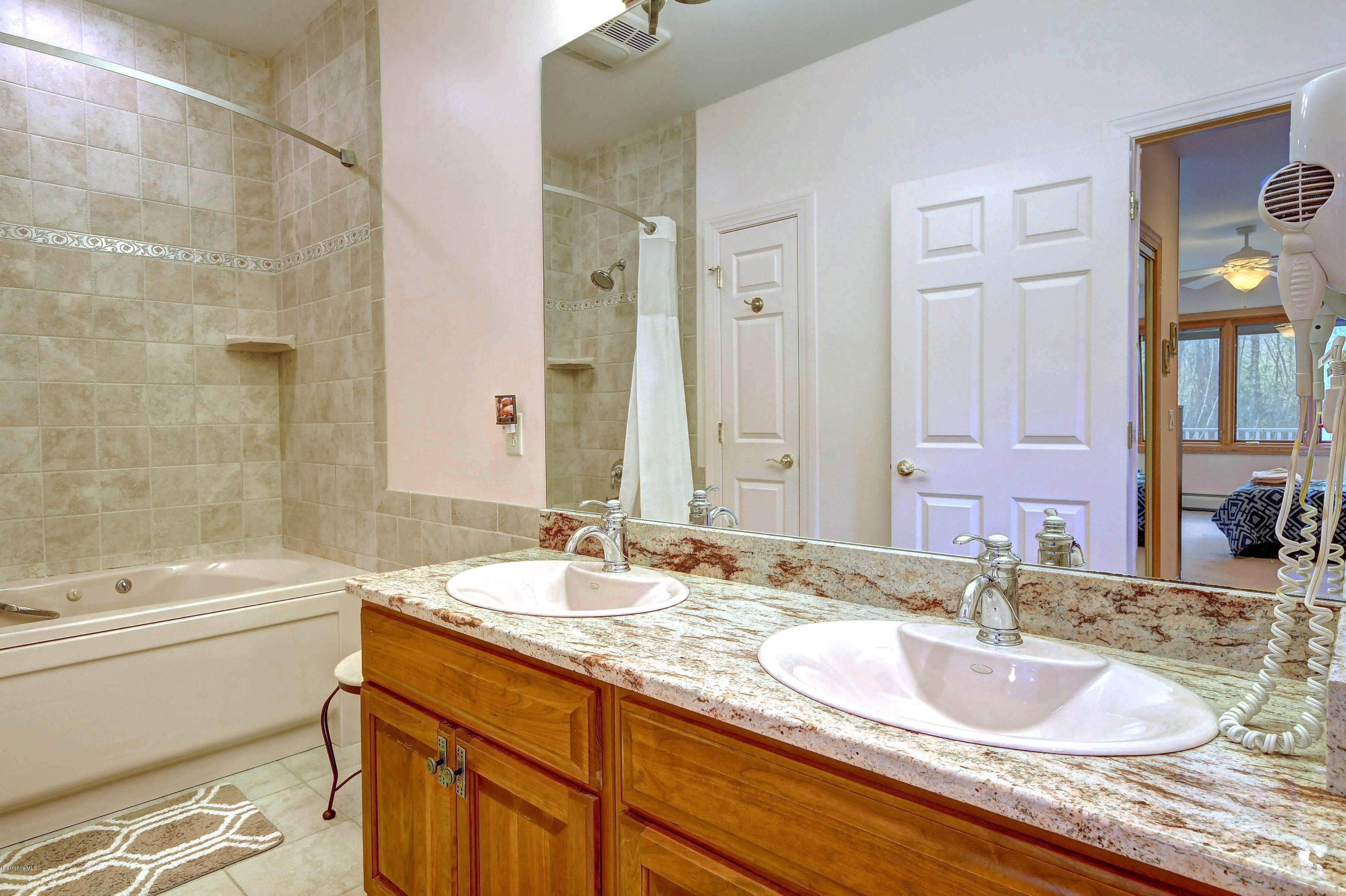 580 Red Barn Road Dalton, MA 01226 - Photo 22 of 37 Master Bathroom