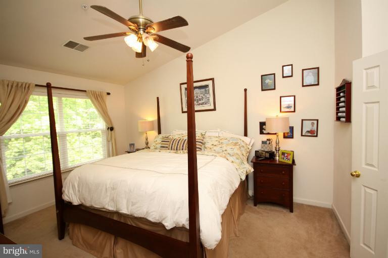2602 Streamview Drive Odenton, MD 21113 - Photo 4 of 11 Bedroom (Master)