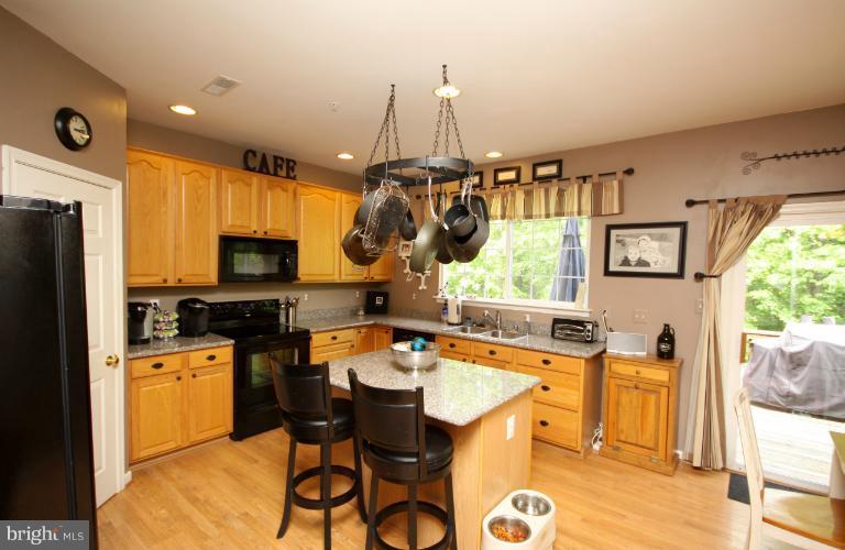 2602 Streamview Drive Odenton, MD 21113 - Photo 6 of 11 Kitchen