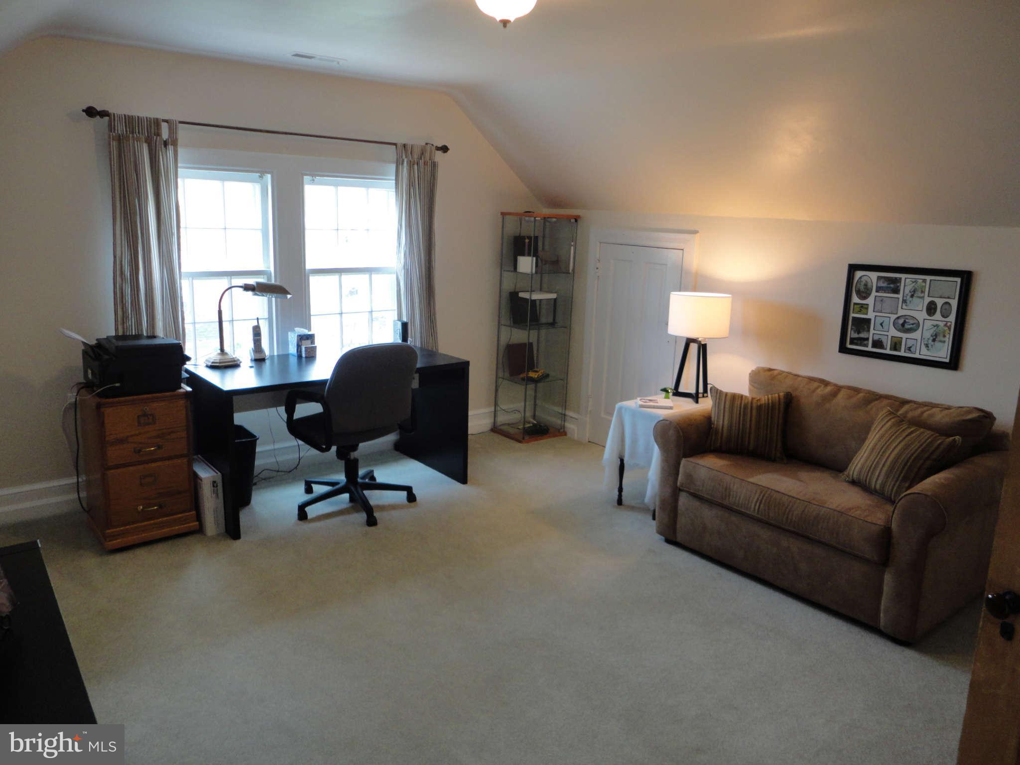 210 Ashland Road Cockeysville, MD 21030 - Photo 16 of 25 Bedroom