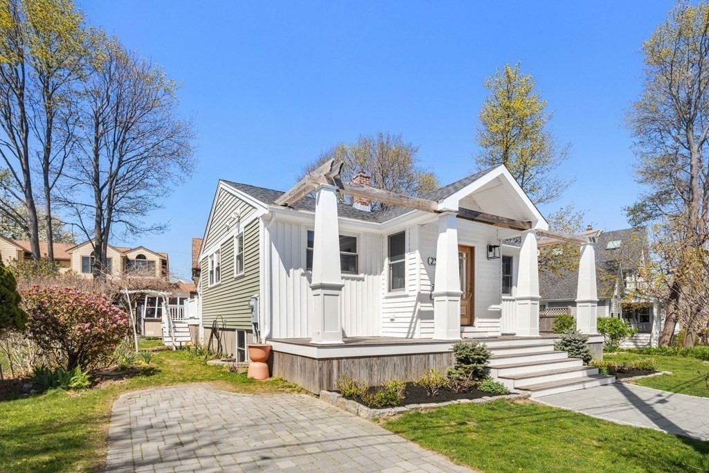238 Nantasket Road Hull, MA 02045 - Photo 29 of 29 a front view of a house with a yard