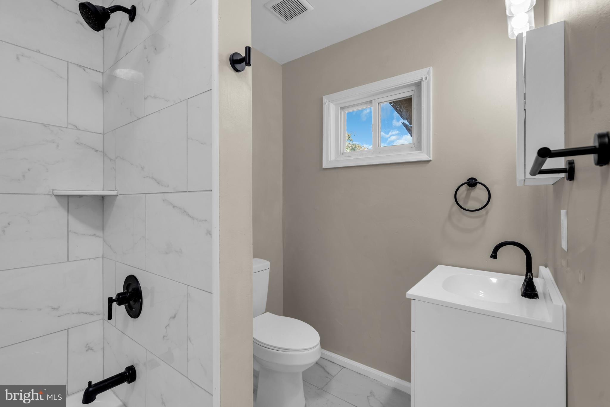 911 George Street Gloucester City, NJ 08030 - Photo 12 of 18