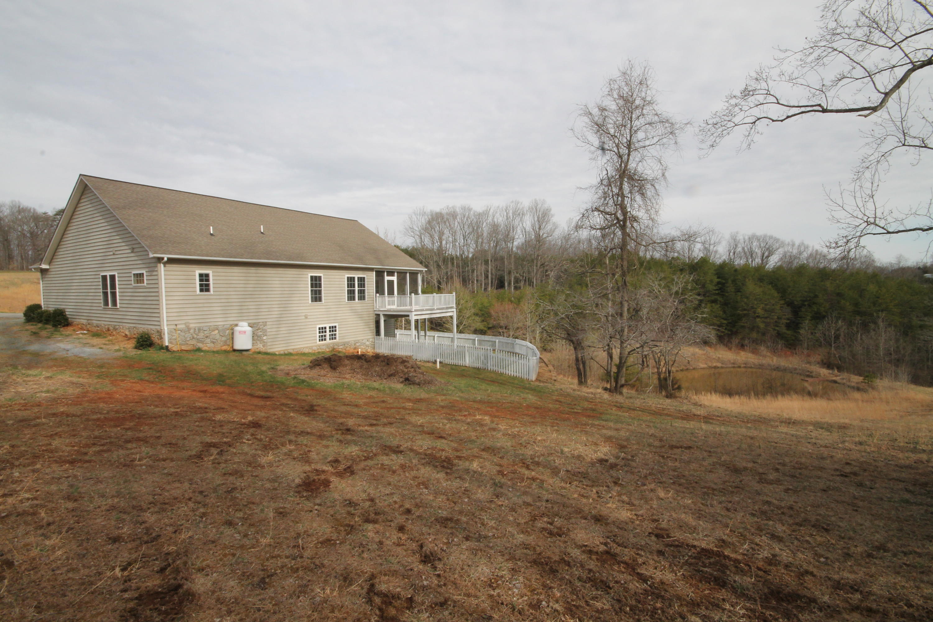 1010 Morewood Road Hardy, VA 24101 - Photo 28 of 36 Side view