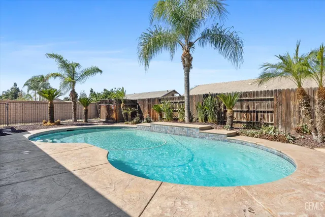 $569,900 | Undisclosed Address, Bakersfield, CA 93312