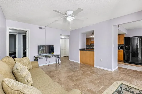 $1,650 | 1810 Northwest 23rd Boulevard, Unit 202, Gainesville, FL 32605