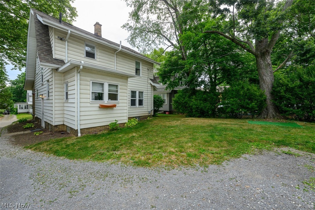 1222 Ridge Road Northwest Canton, OH 44703 - Photo 21 of 32 Back of property with yard area