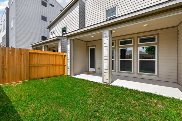 $3,100 | 3514 Runnels Street, Unit B, Houston, TX 77003