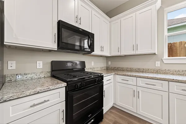 $3,100 | 3514 Runnels Street, Unit B, Houston, TX 77003