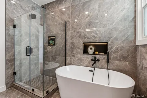 $1,195,000 | 1234 Francisco Street, Unit 5, San Francisco, CA 94123