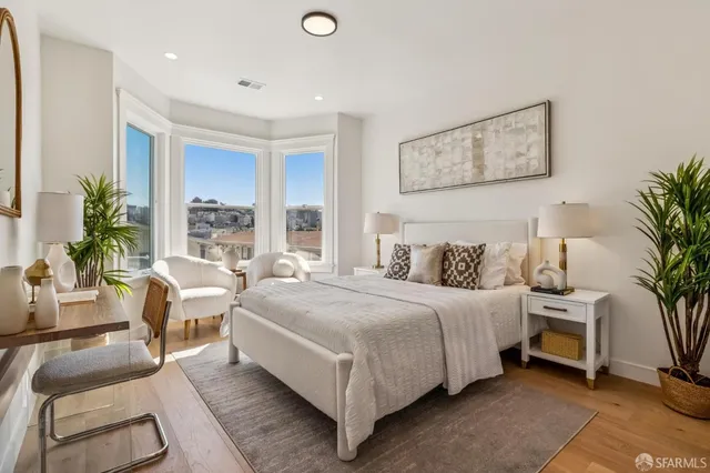 $1,195,000 | 1234 Francisco Street, Unit 5, San Francisco, CA 94123