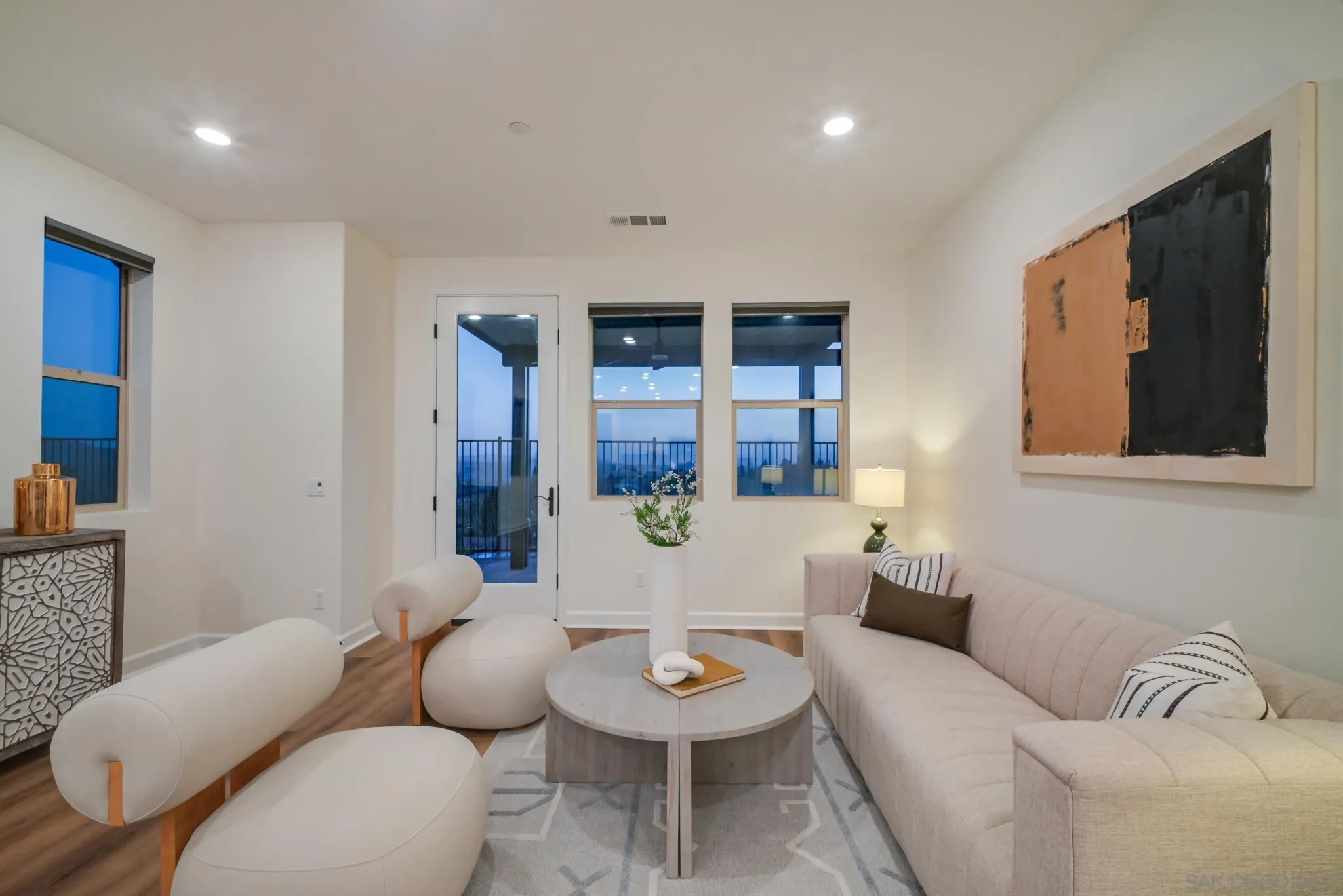 17296 Abbey Road Poway, CA 92064 - Photo 3 of 25