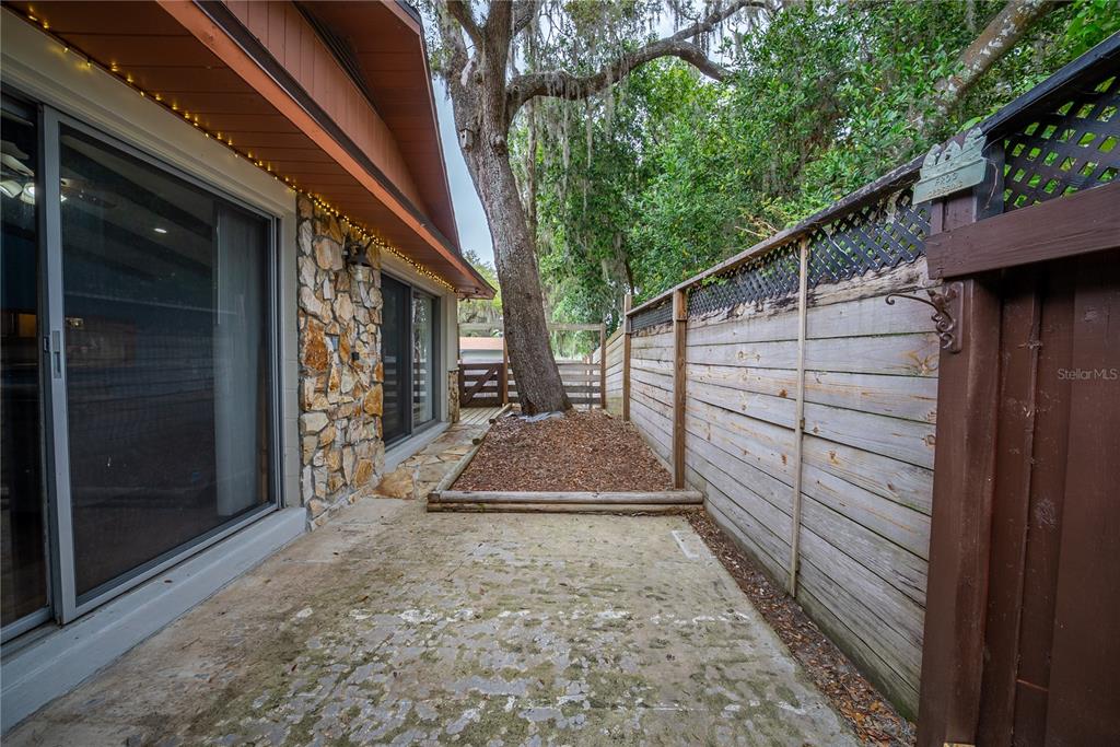 12 Spring Lake Way Ocala, FL 34472 - Photo 48 of 57