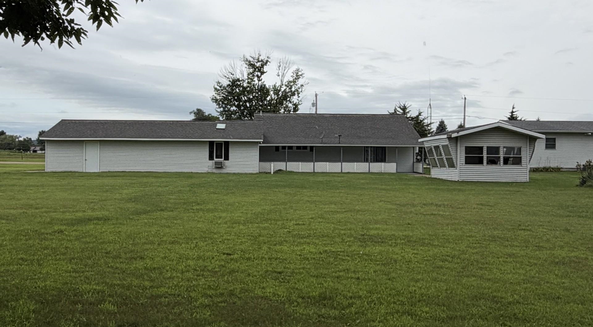 5303 Riverview Road Thomson, IL 61285 - Photo 22 of 25 Gallery Image 22