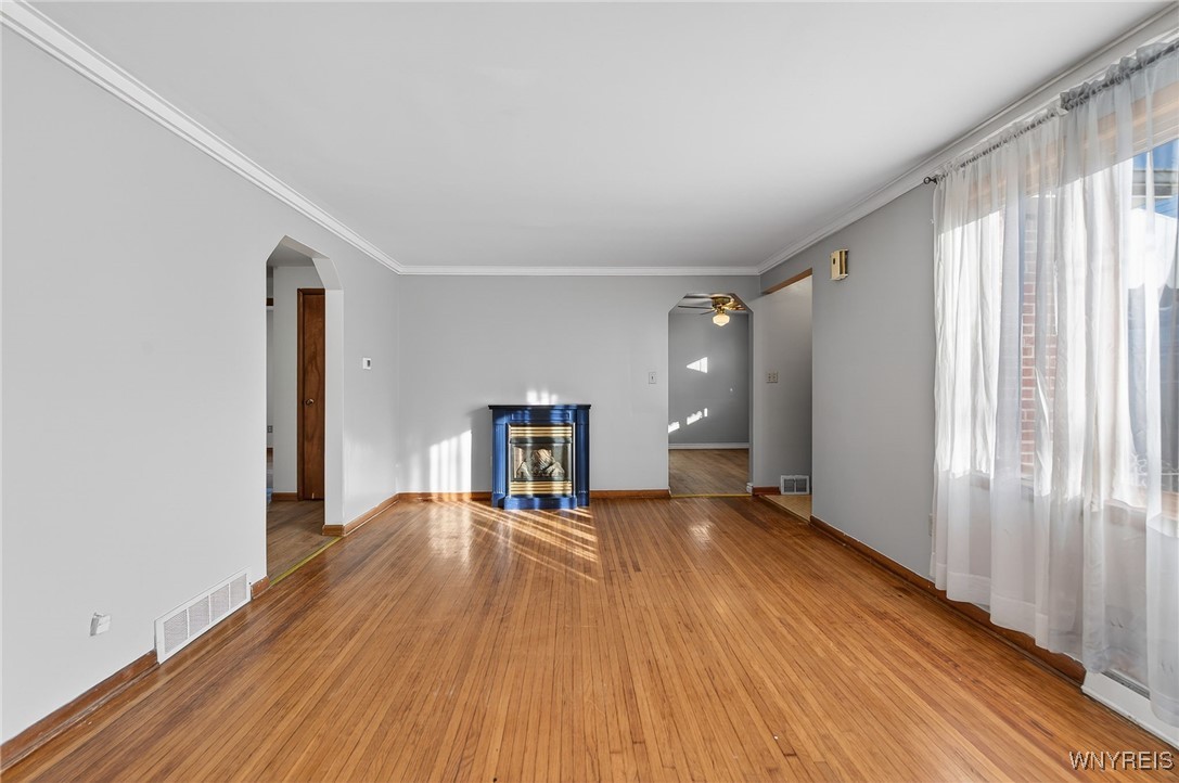 116 Springville Avenue Amherst, NY 14226 - Photo 10 of 43