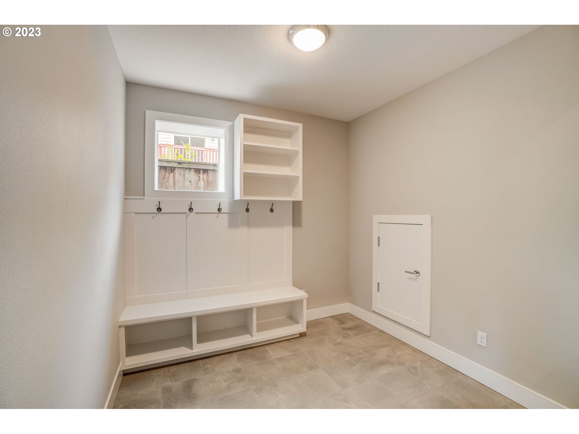 548 Southwest Chinook Terrace Portland, OR 97225 - Photo 36 of 44