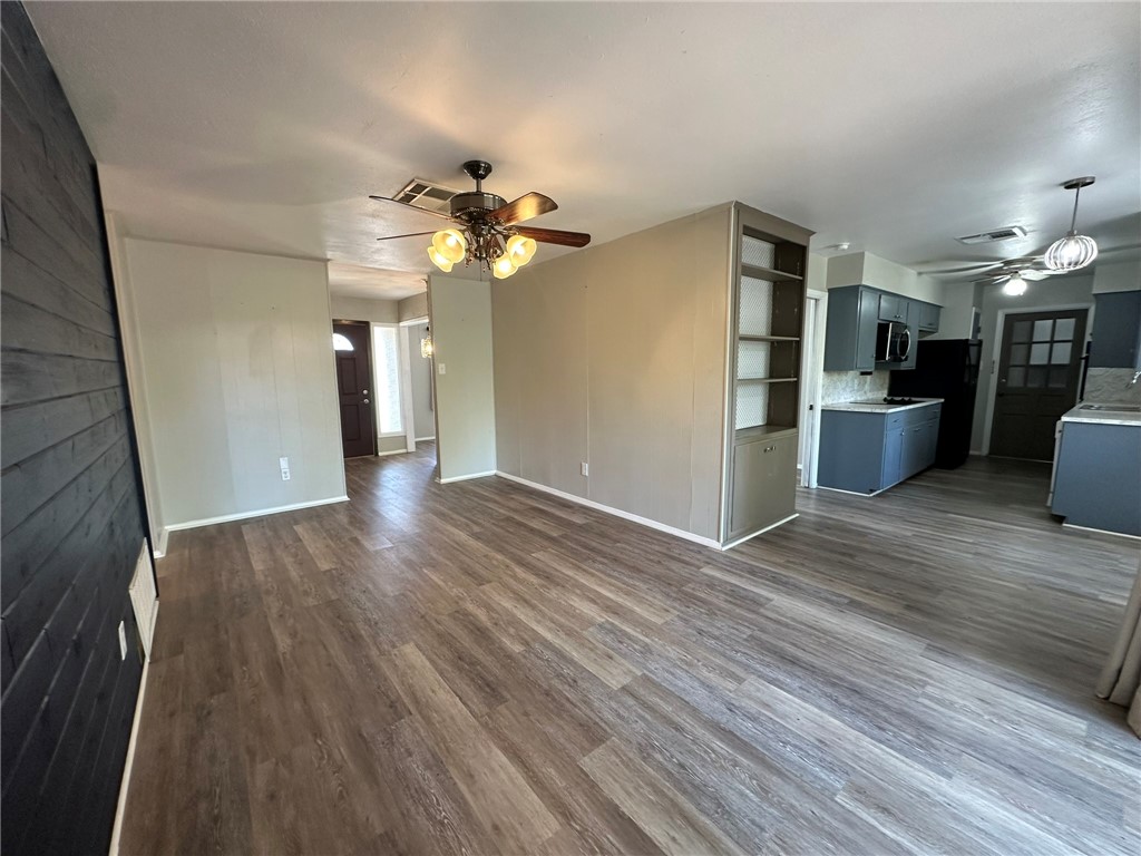 2994 Lovers Lane Ingleside, TX 78362 - Photo 4 of 39 a view of a kitchen with a sink and a kitchen view