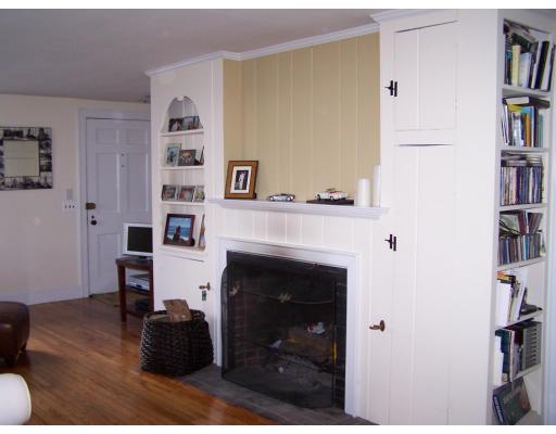 22 Sumac Road Quincy, MA 02171 - Photo 3 of 8 Gallery Image 3