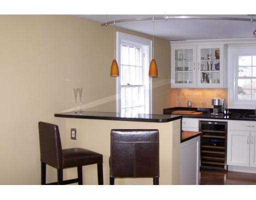 22 Sumac Road Quincy, MA 02171 - Photo 4 of 8 Gallery Image 4