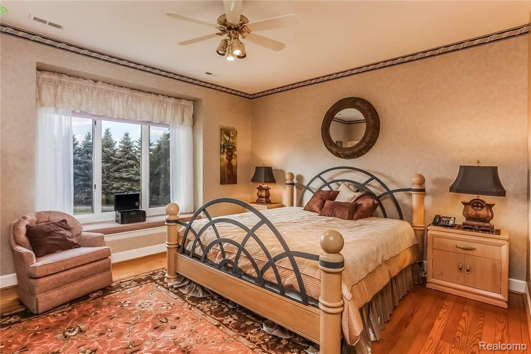 4815 Sheldon Road Rochester, MI 48306 - Photo 41 of 83 058-Bedroom-3129700-medium.jpg