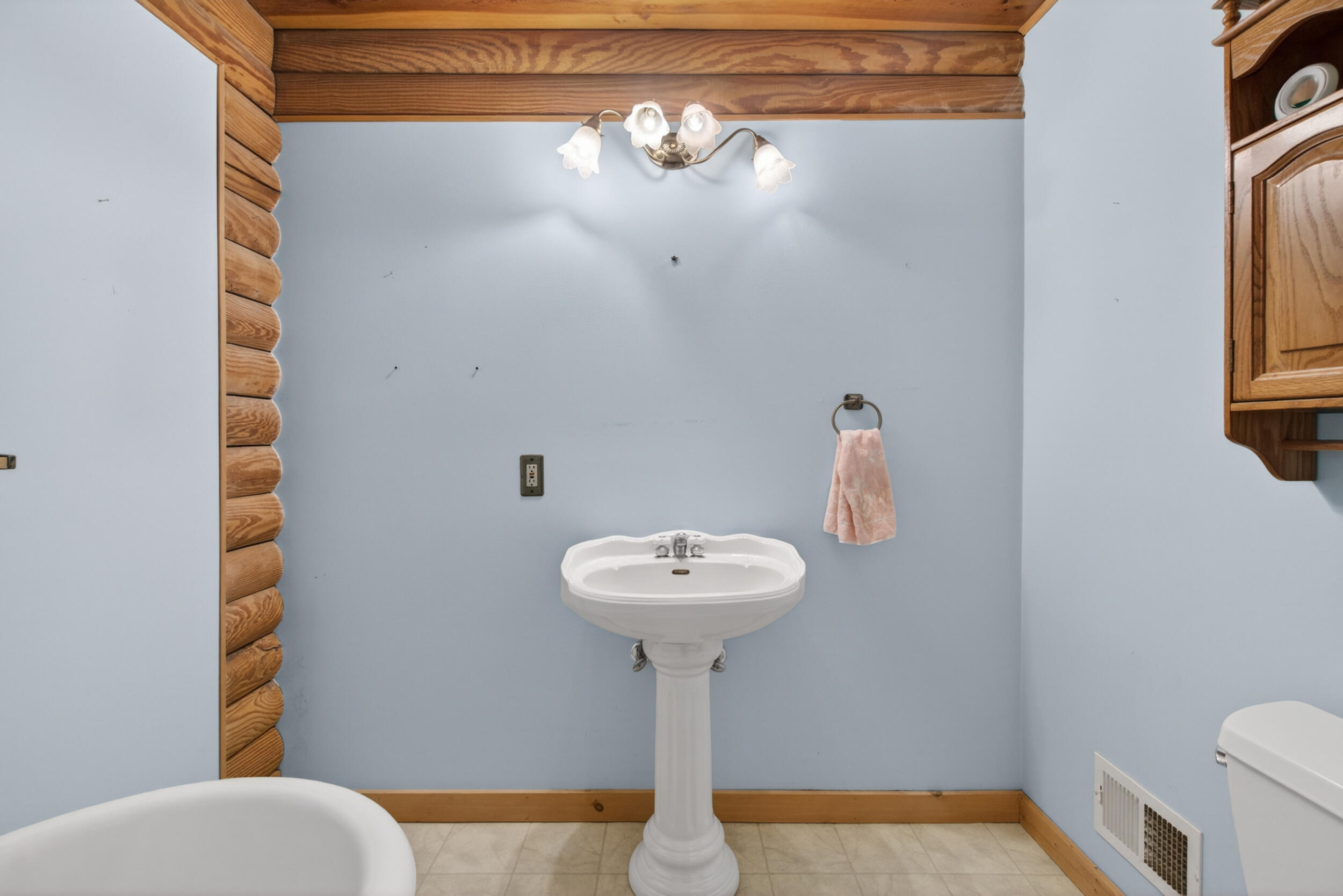 7789 Thorne Road Horton, MI 49246 - Photo 17 of 65 1st Floor Full Bath