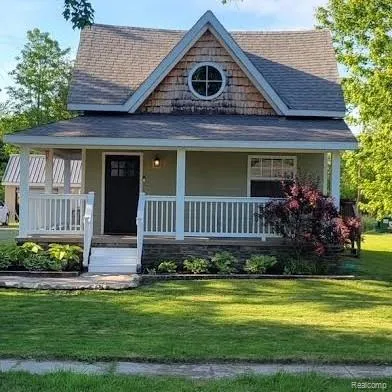 $190,000 | 405 East Mill Street, Capac, MI 48014