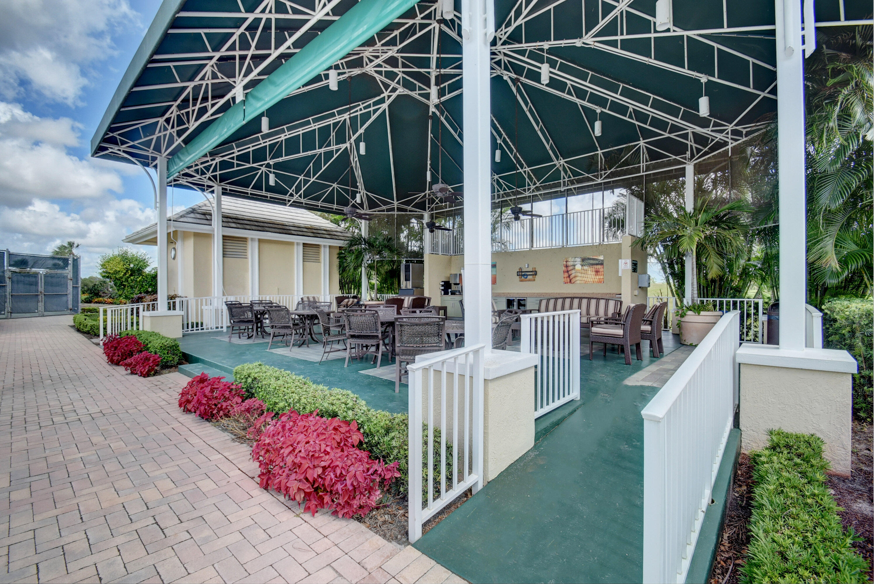 11204 Cloverleaf Circle Boca Raton, FL 33428 - Photo 59 of 85 Boca Woods CC (12)