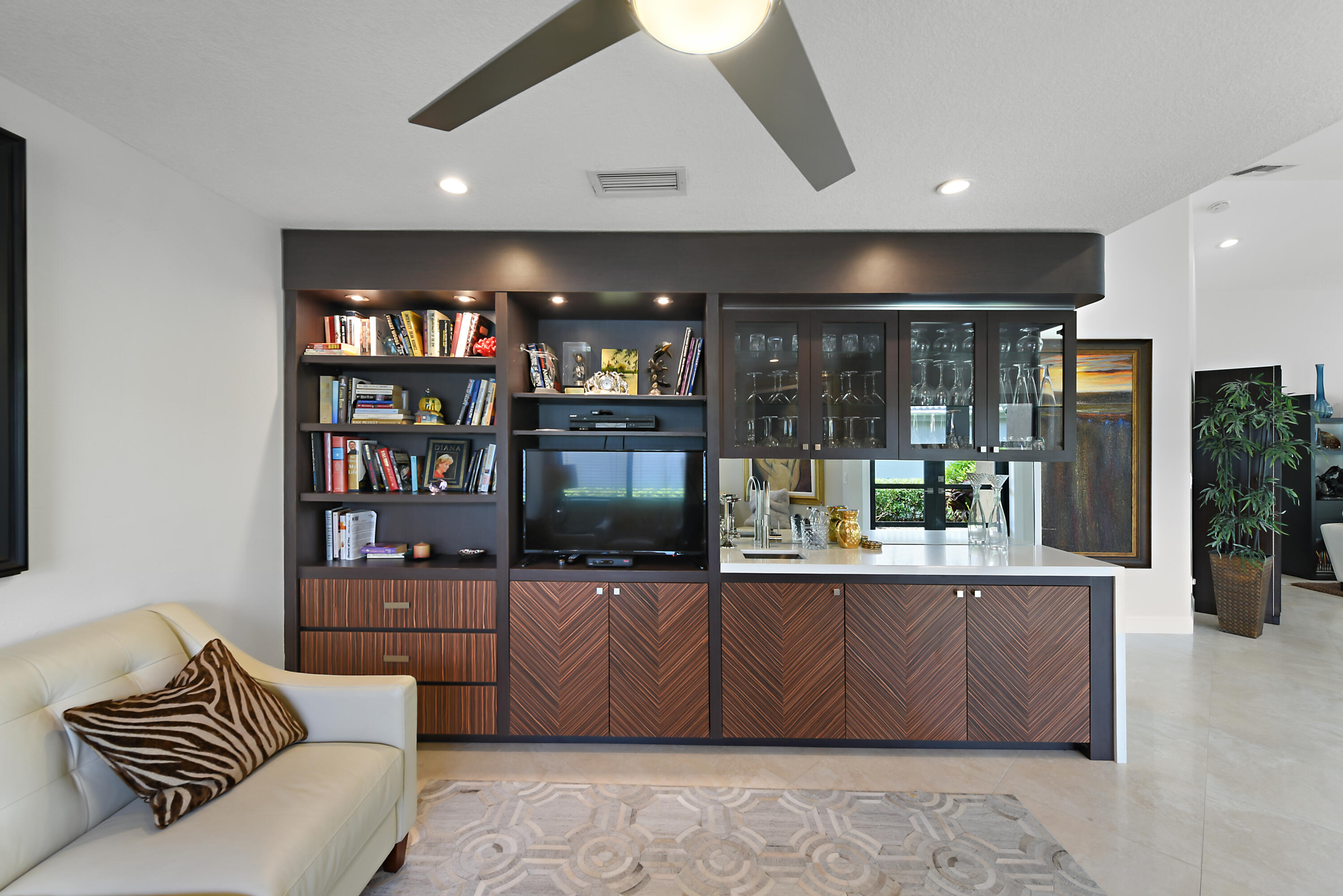 11204 Cloverleaf Circle Boca Raton, FL 33428 - Photo 10 of 85 11204 Cloverleaf Cir Boca-print-009-041-