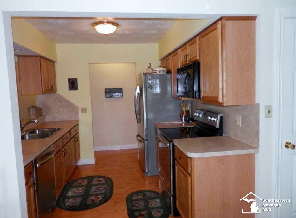 1450 Indian Trail Road Carleton, MI 48117 - Photo 7 of 23