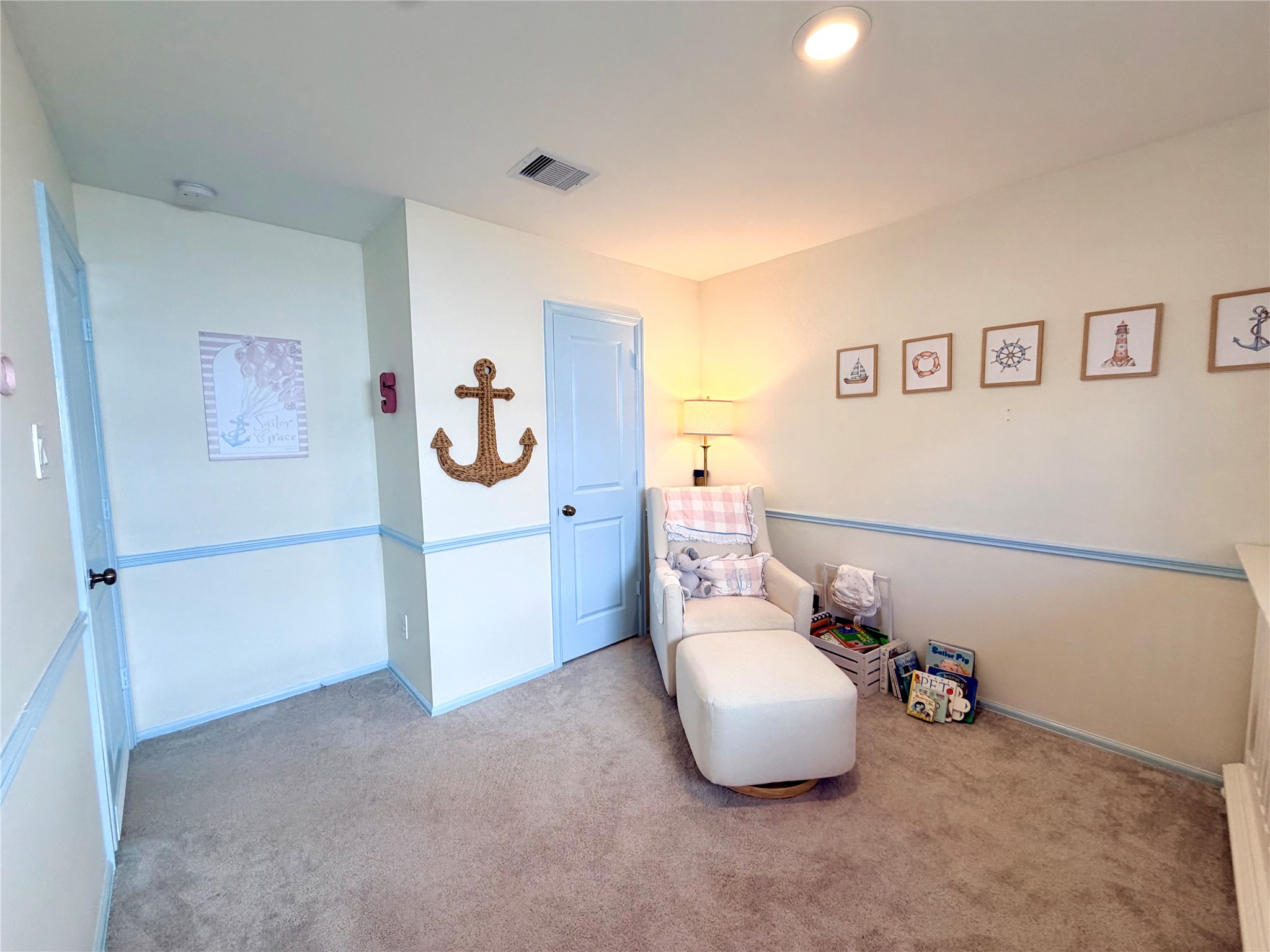 532 Flower Reed Court Magnolia, TX 77354 - Photo 28 of 43 This room has custom paint and a walk-in closet!