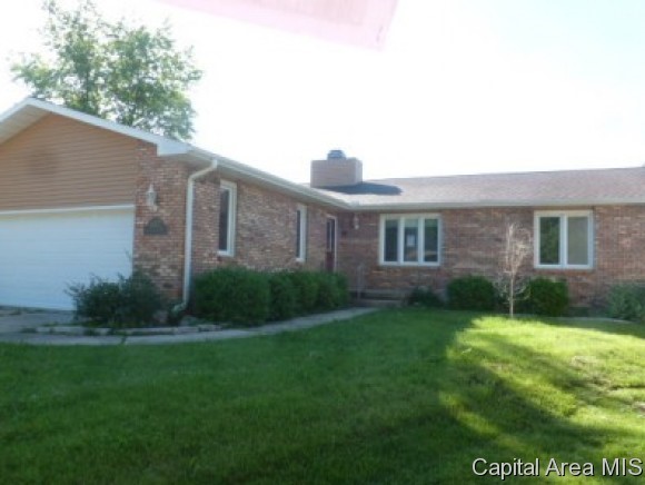 4602 Dogwood Court Decatur, IL 62526 - Photo 1 of 18 Gallery Image 1