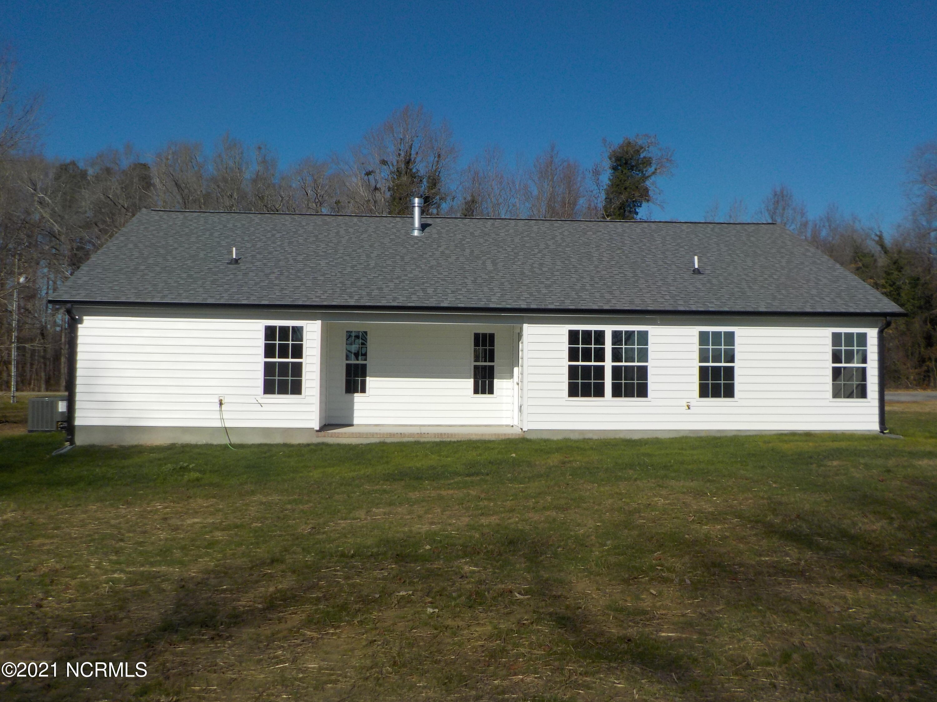7735 Liles Road Bailey, NC 27807 - Photo 6 of 69 back view