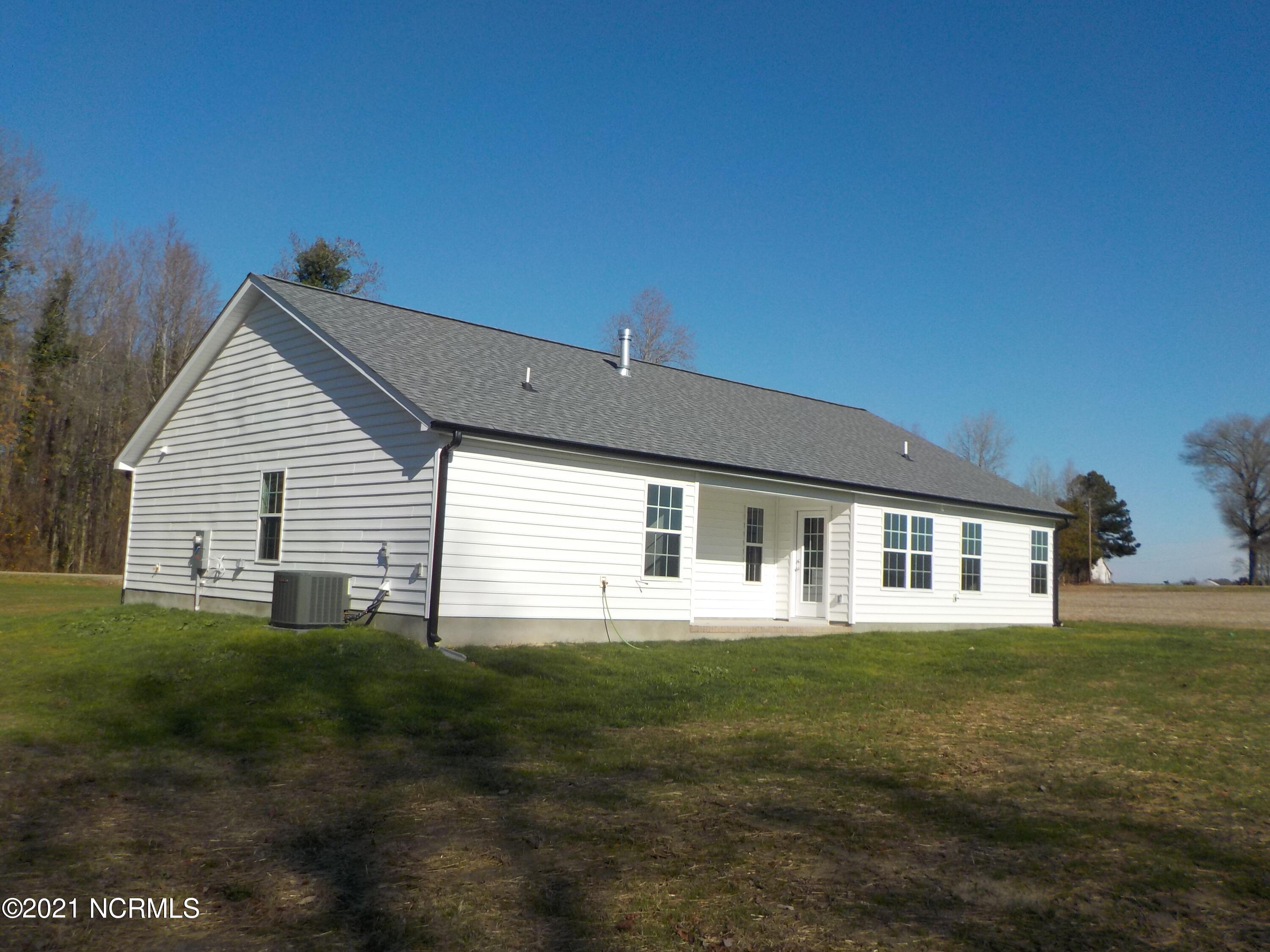7735 Liles Road Bailey, NC 27807 - Photo 7 of 69 DSCN3508