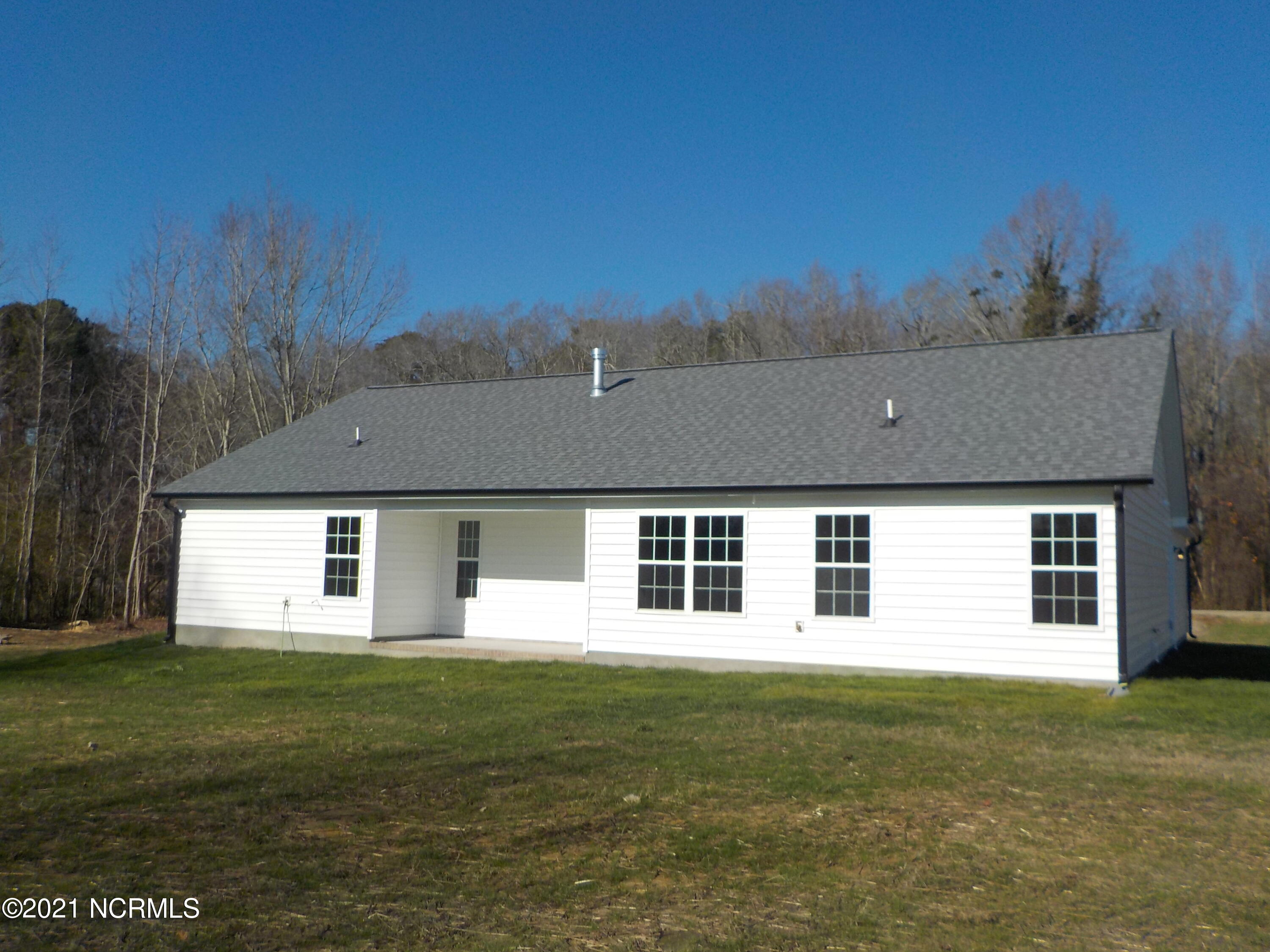 7735 Liles Road Bailey, NC 27807 - Photo 8 of 69 DSCN3511