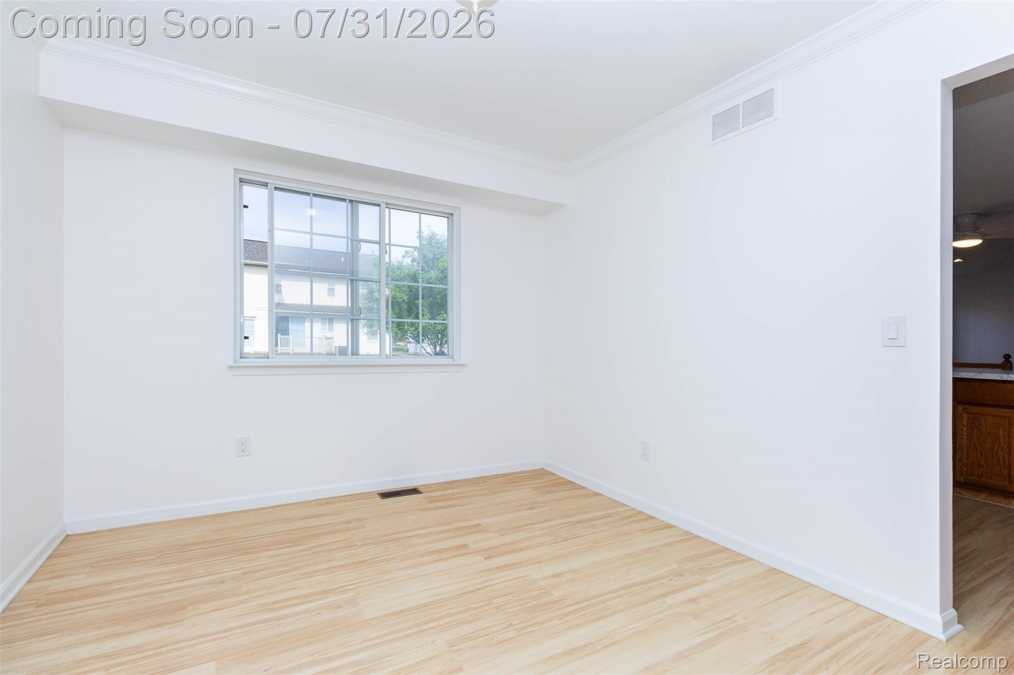 3388 Riverside Drive Canton, MI 48188 - Photo 10 of 48 interior (5).jpg