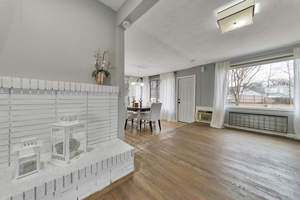 374 Springfield Street Springfield, MA 01107 - Photo 14 of 27 Gallery Image 14