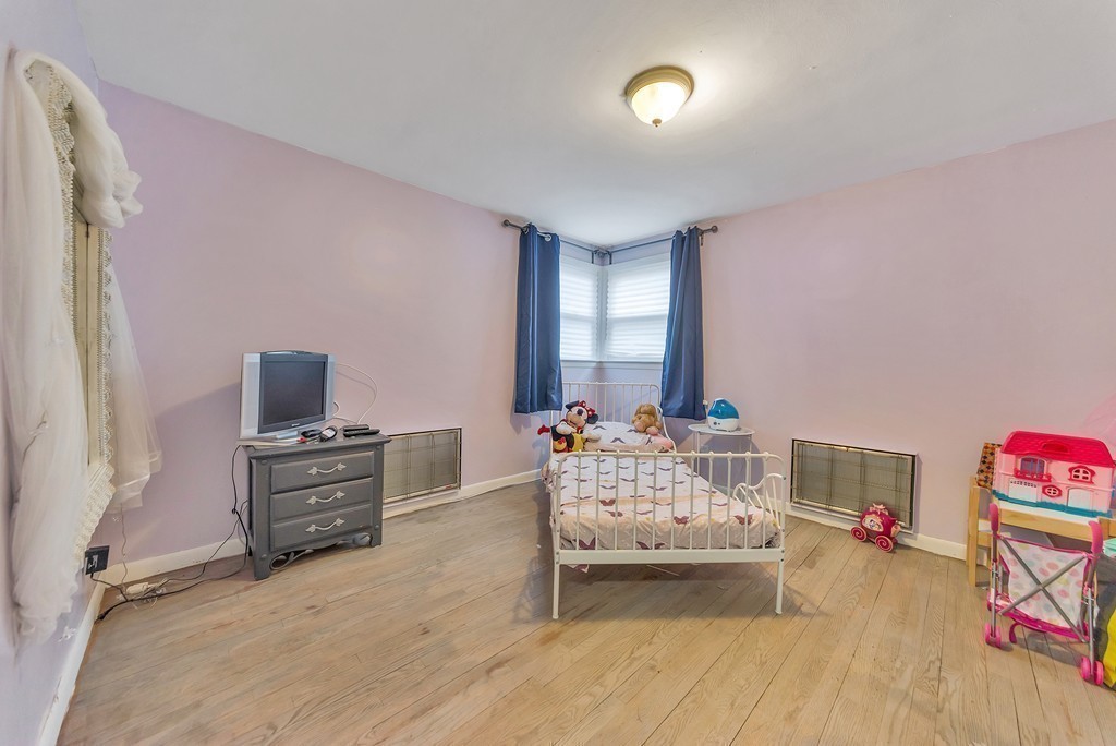 374 Springfield Street Springfield, MA 01107 - Photo 22 of 27 Gallery Image 22