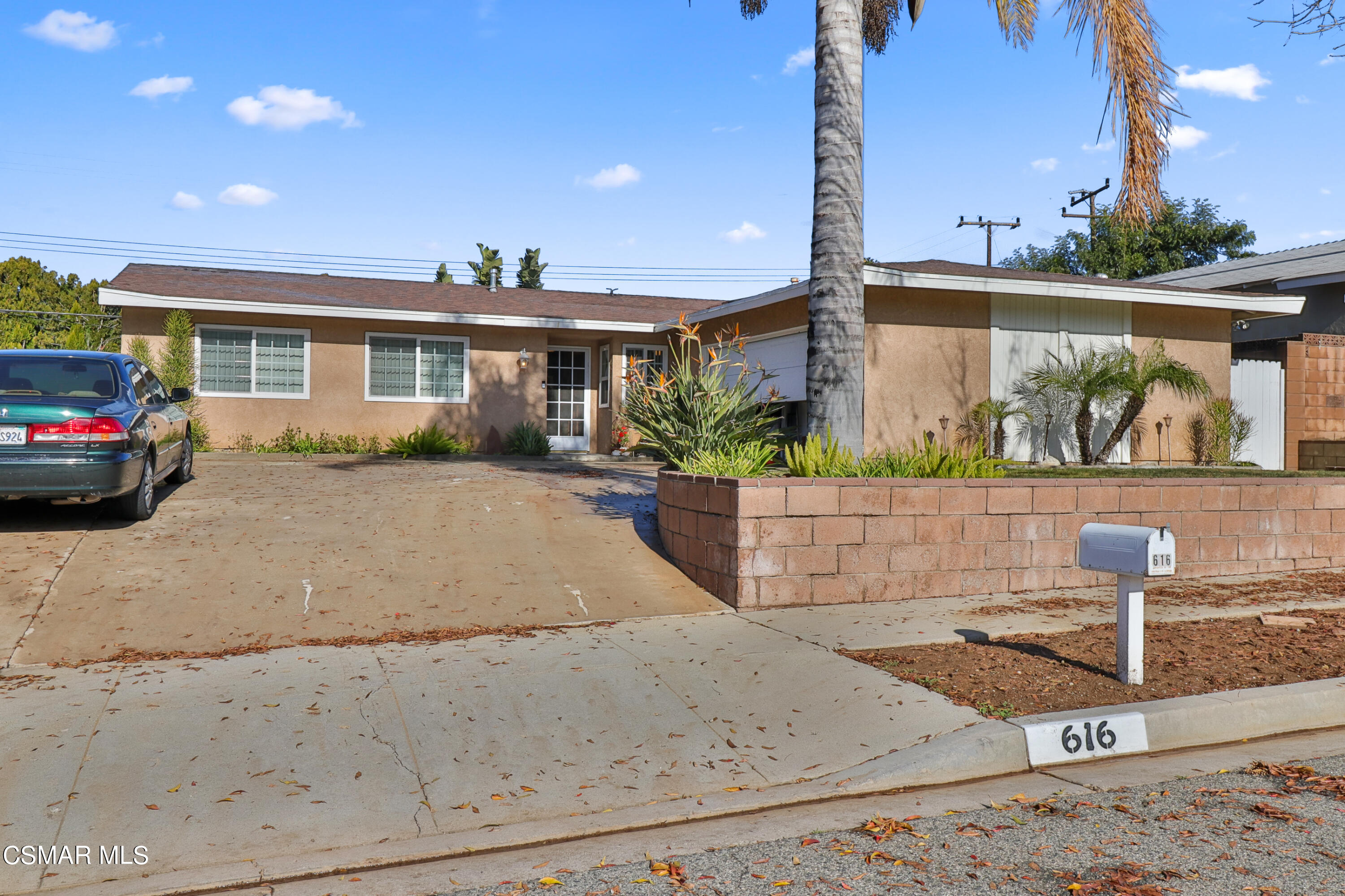 616 Appleton Road Simi Valley, CA 93065 - Photo 7 of 30 IMG_4994