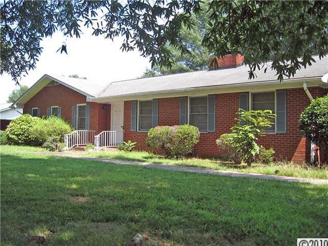 638 Ridge Street Albemarle, NC 28001 - Photo 1 of 2 Gallery Image 1