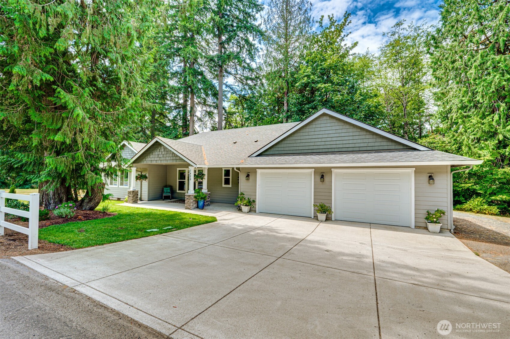 1429 Coal Creek Road Longview, WA 98632 - Photo 1 of 39