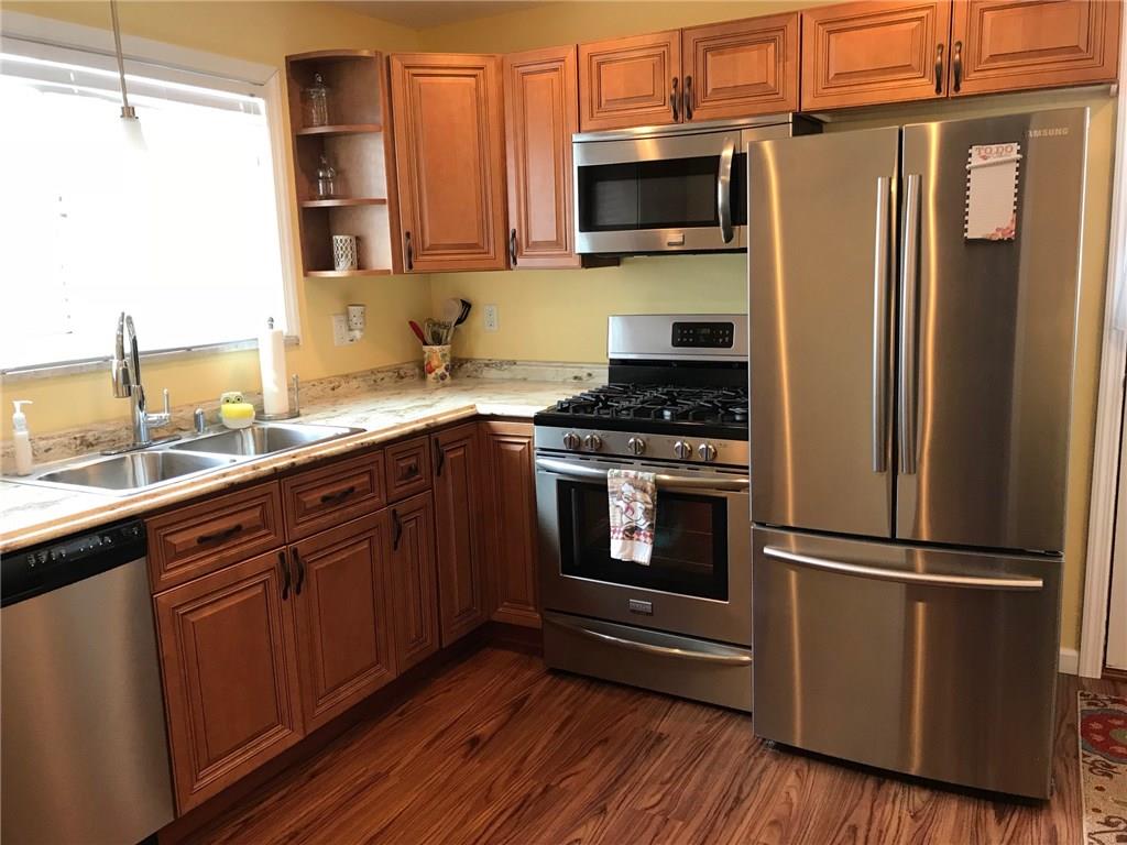 5230 Meadowcrest Road Pittsburgh, PA 15236 - Photo 2 of 17 Gallery Image 2