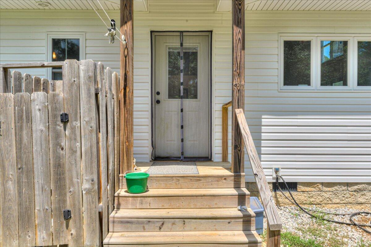 1094 Angela Road Wagener, SC 29164 - Photo 2 of 24