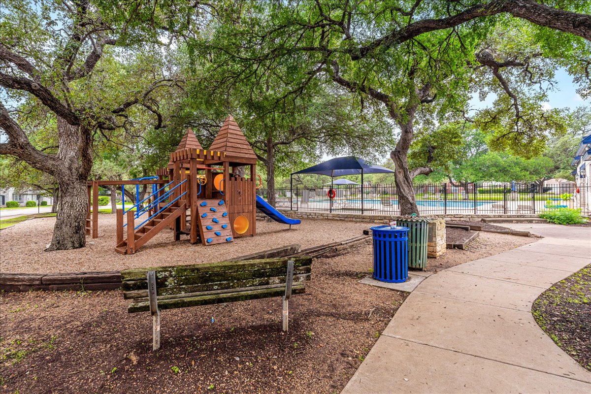 3745 Whitt Loop Austin, TX 78749 - Photo 37 of 40