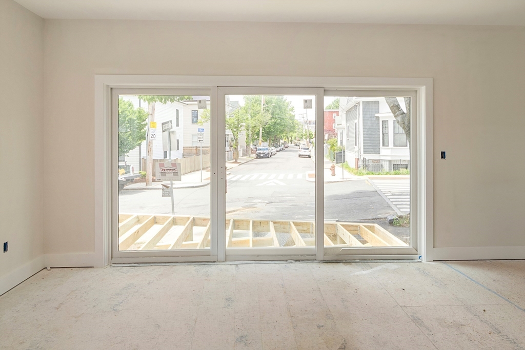 60 Franklin Street, Unit 1 Somerville, MA 02145 - Photo 9 of 11