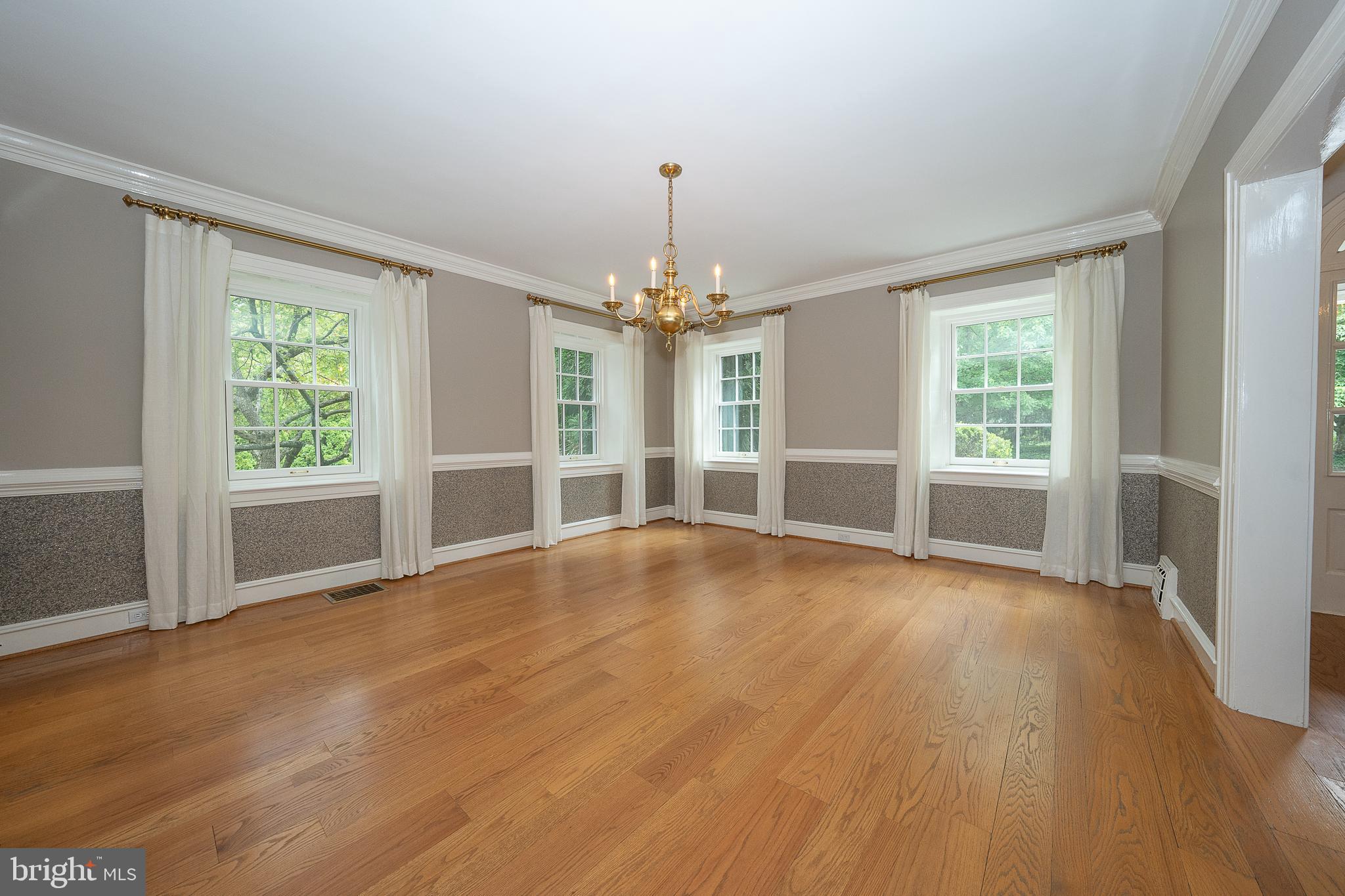 101 East Brookhaven Road Wallingford, PA 19086 - Photo 16 of 136 Dining Room