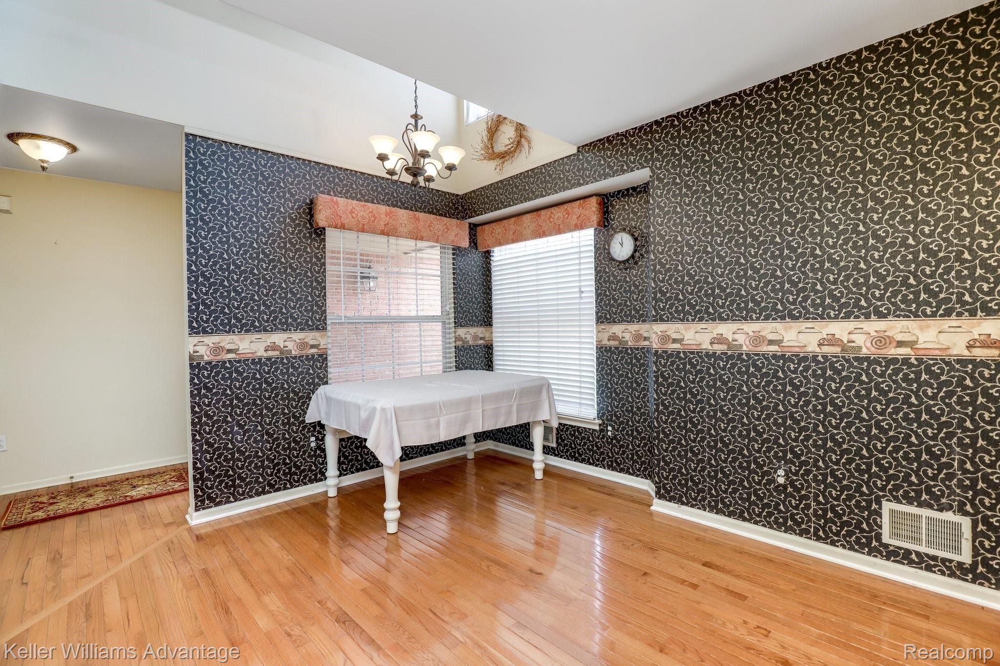 351 Cherry Grove Road Canton, MI 48188 - Photo 8 of 35 351+Cherry+Grove+Rd+Canton-27-WebQuality.jpg