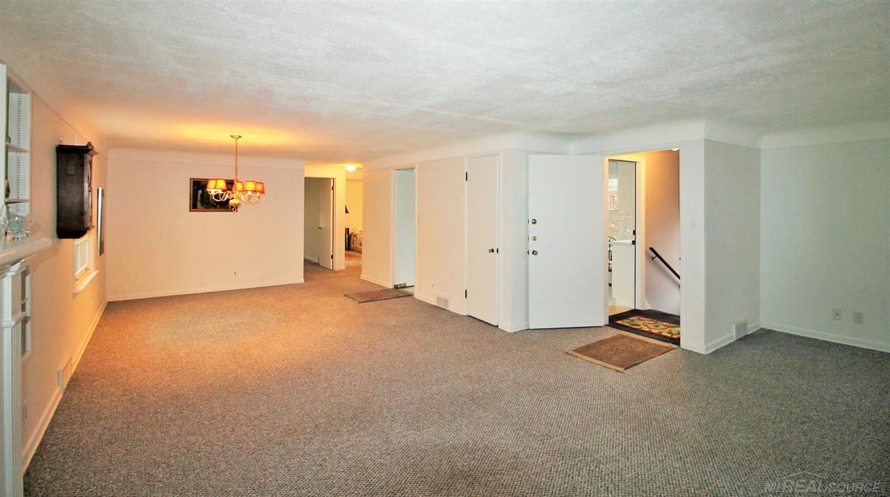 735 Harcourt Road, Unit 737 Grosse Pointe Park, MI 48230 - Photo 40 of 55