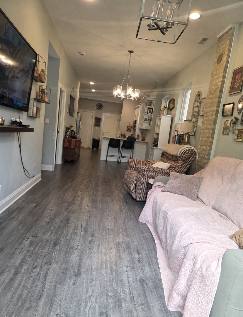 2726 West Haddon Avenue, Unit 2 Chicago, IL 60622 - Photo 5 of 14